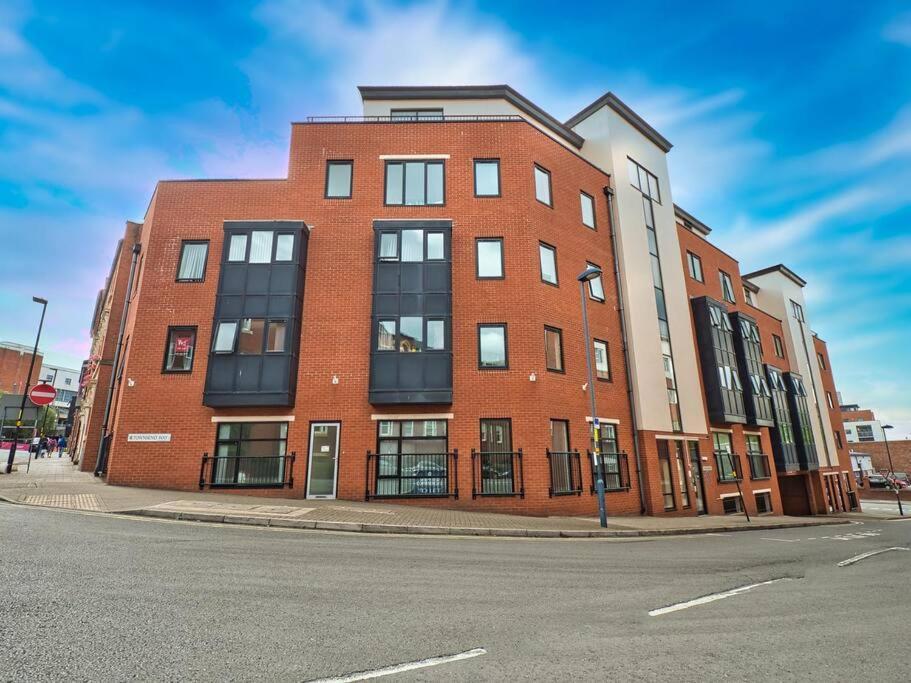 Lovely 1 Bedroom Apartment - Bham City Centre バーミンガム エクステリア 写真